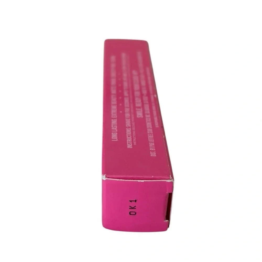 Jeffree Star Cosmetics Velour Liquid Lipstick – Skin Tight (0.19 fl oz / 5.6 ml)